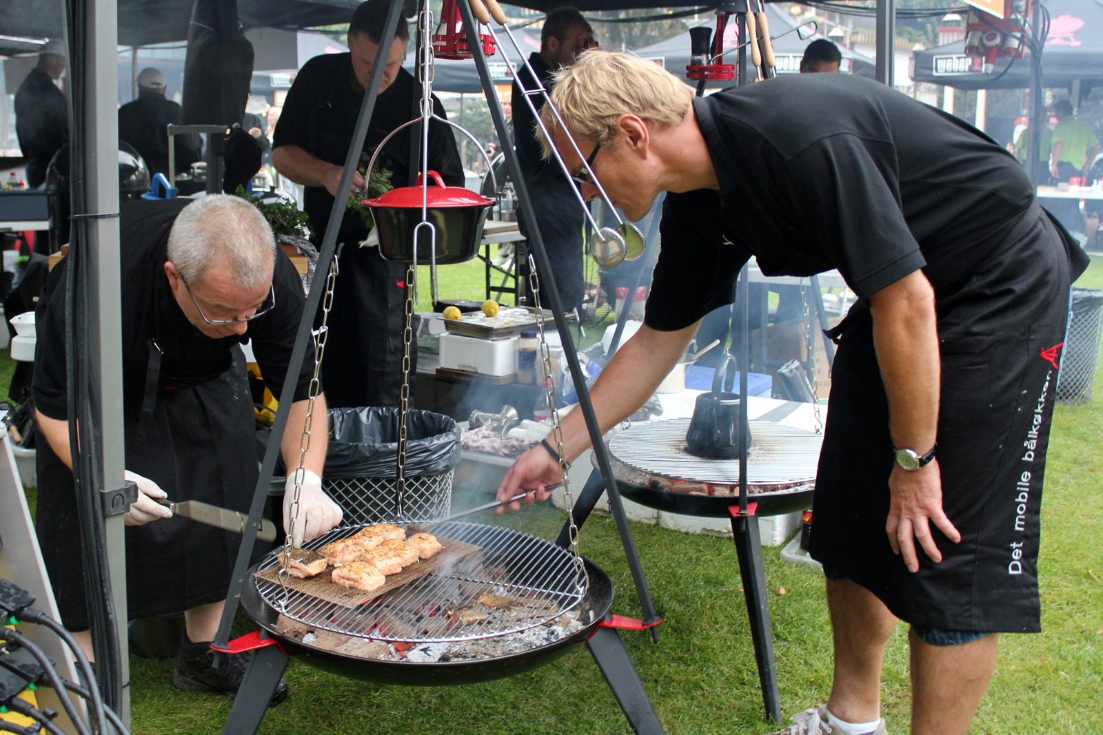 IMG_5183-team_bonfire-salmon.jpg