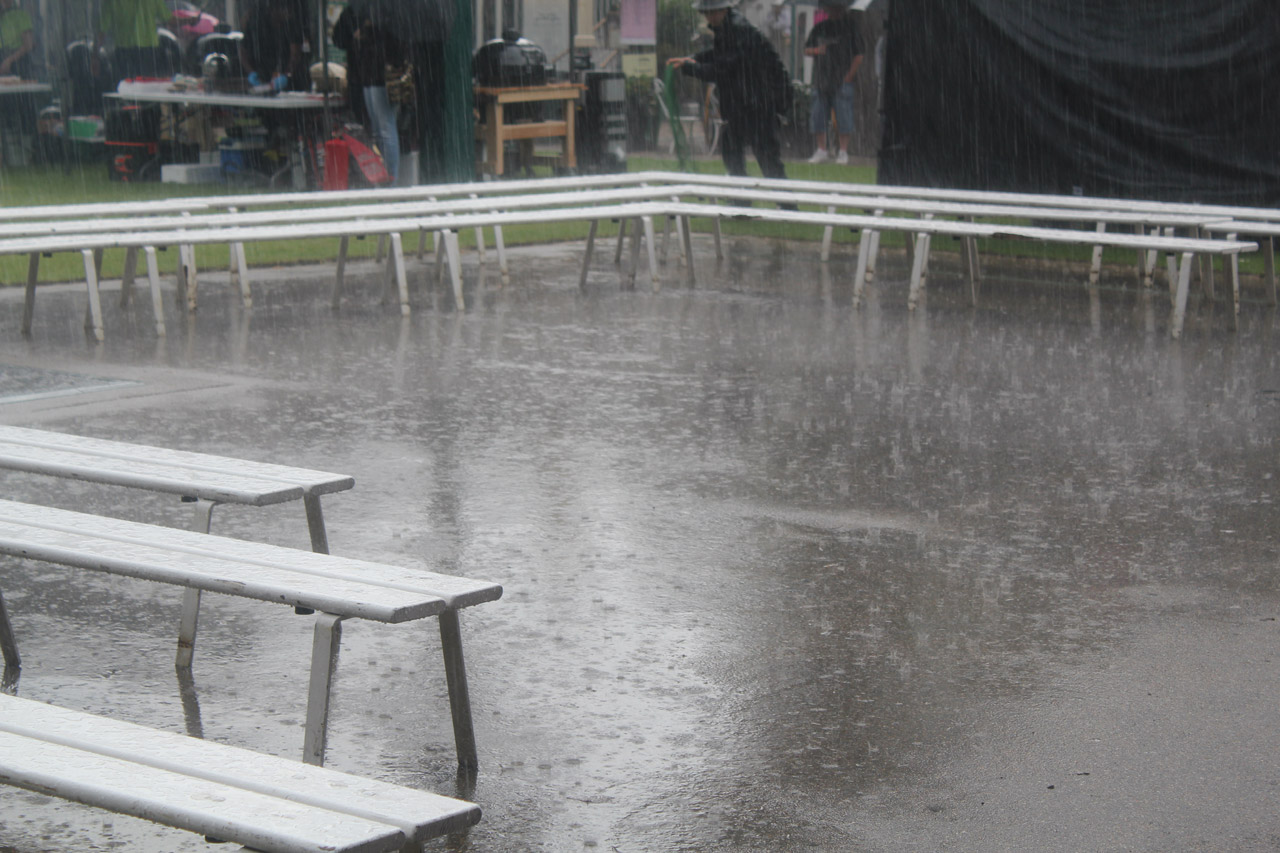IMG_5225-torrential_rain.jpg