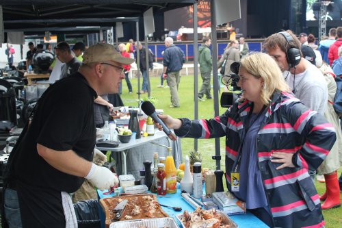 IMG_5402-moms_sportstar_grillers-interview.jpg